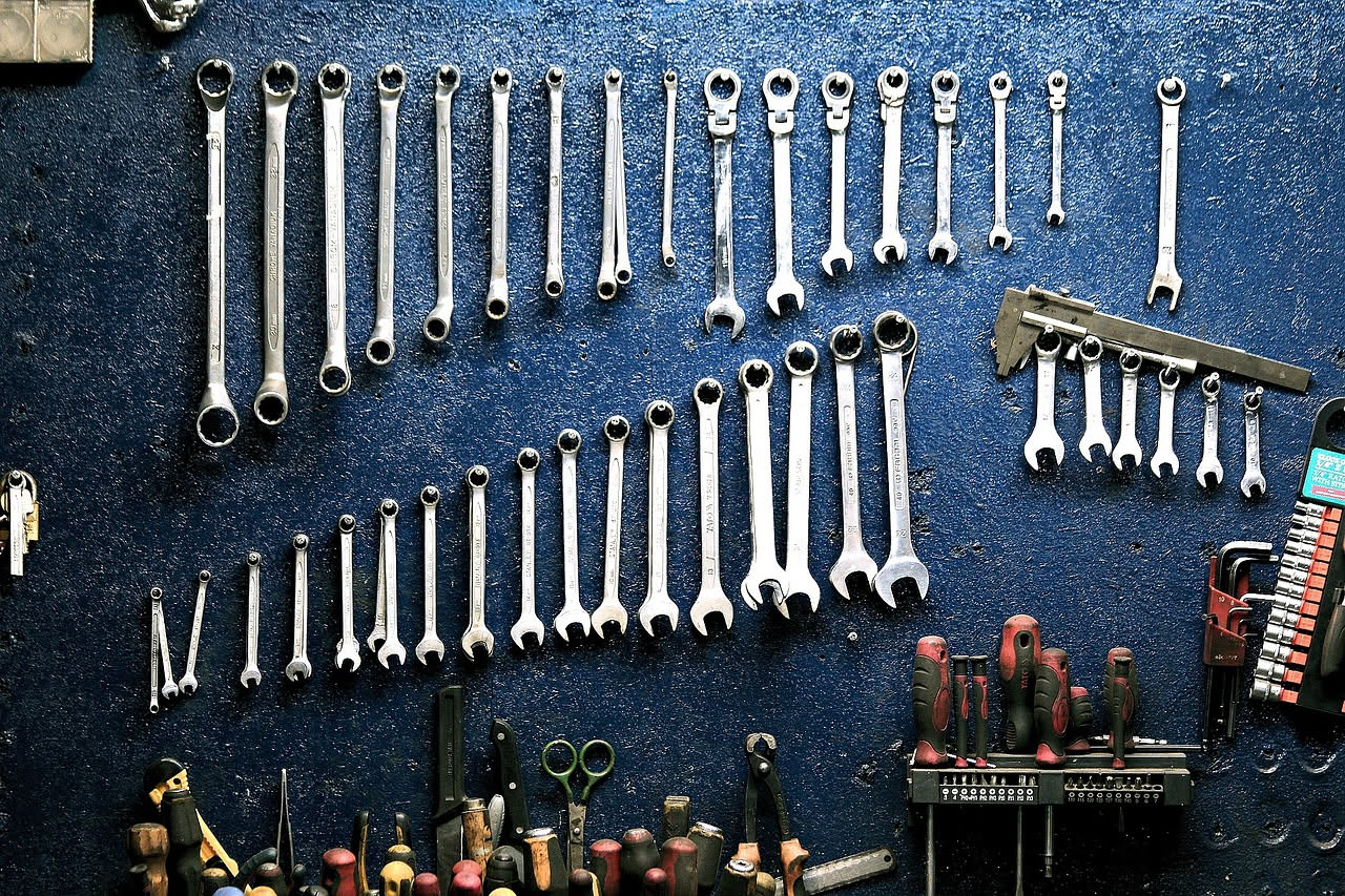 Organizzare la cassetta degli attrezzi con AI: come chiedere aiuto al prompt giusto