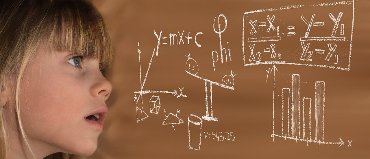 Memorizzare formule scientifiche: quando capire vale più che imparare a memoria