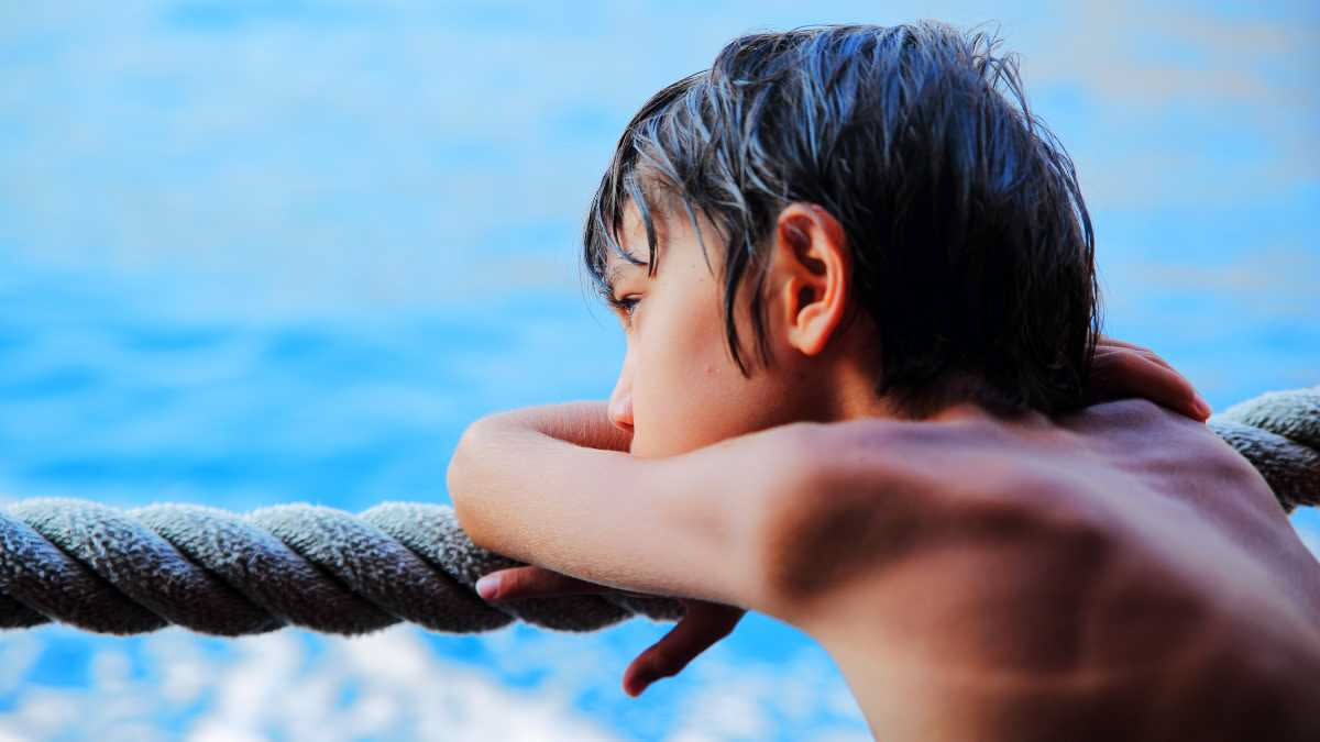 Come dire al figlio adolescente che non può uscire stasera