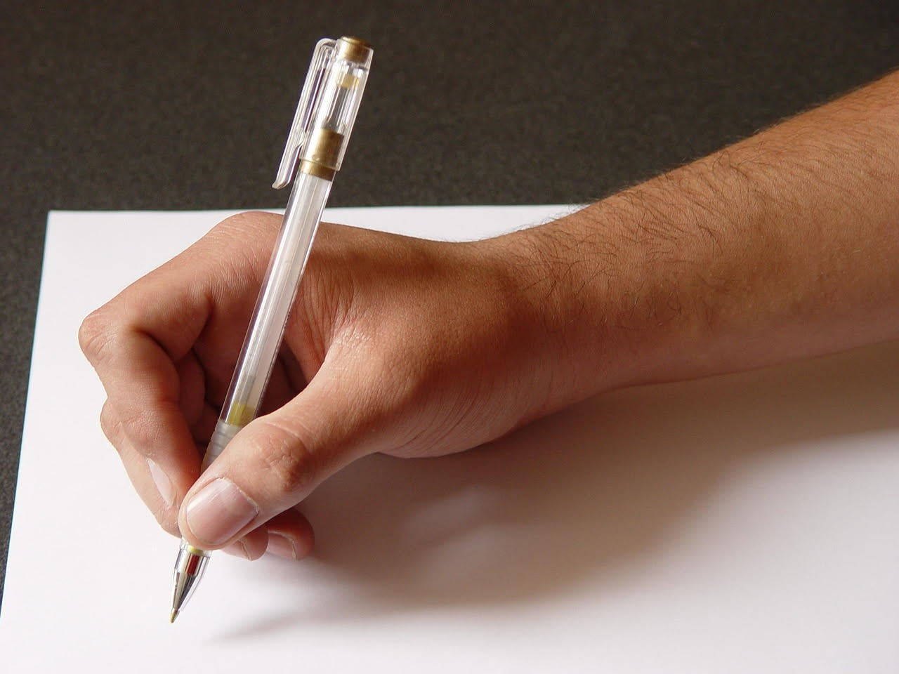 Come scrivere prompt per generare domande di studio